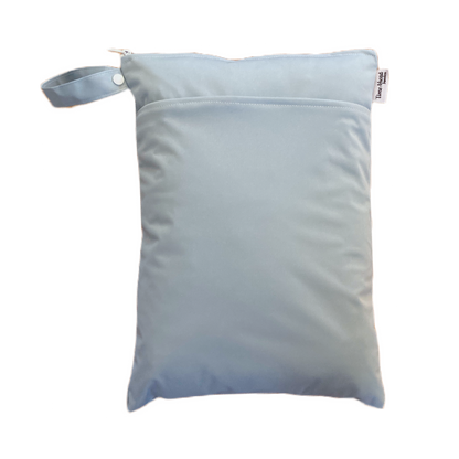 Het Zweedse bos | Wetbag medium: Dala-bloemen - - MamaMilla