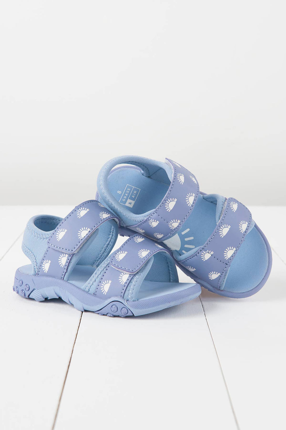 Grass &amp; Air lavendel sandaler